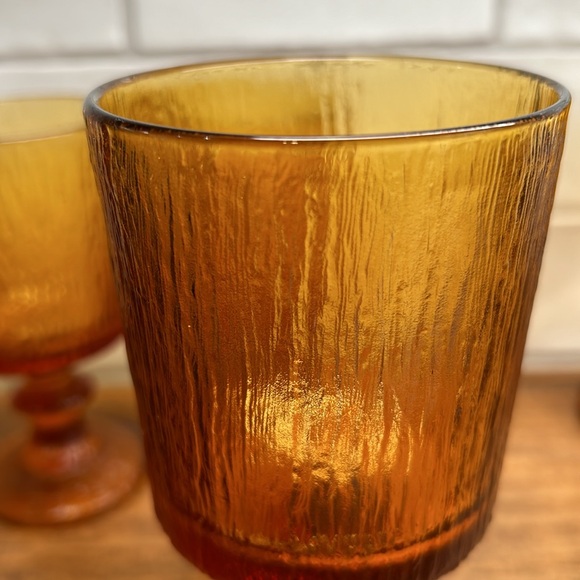 Vintage Ravenhead Siesta Mid Century Textured Stemmed Amber Glasses Set Of Four - Picture 13 of 16